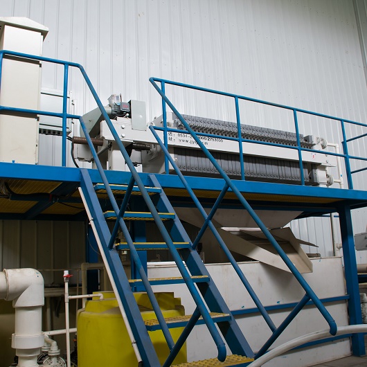  技術的除鐵設備：提供可靠的水質(zhì)處理方案